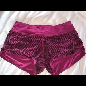 Lululemon speed shorts 2.5 in